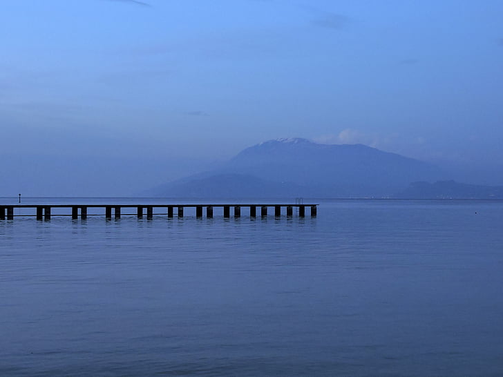 See, Anlegestelle, Sirmione, Italien, am Gardasee, Himmel, Wolken