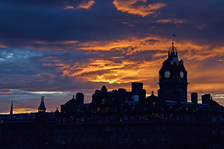 Balmoral hotel, Edinburgh, Skotlandia, Victoria, arsitektur, bangunan, William hamilton beattie