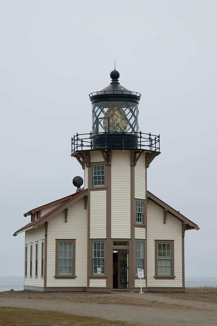 lighthouse, point cabrillo, california