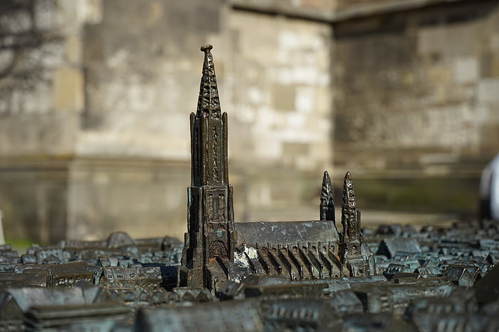 reliéf, kov, Katedrála Ulm, Münster, výhled na město, město, scenérie