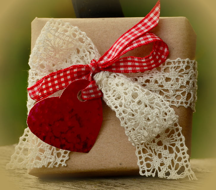gift, packed, packaging, gift tape, give away, pack, heart
