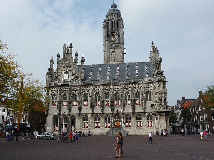 Middelburg, Hôtel de ville, marché