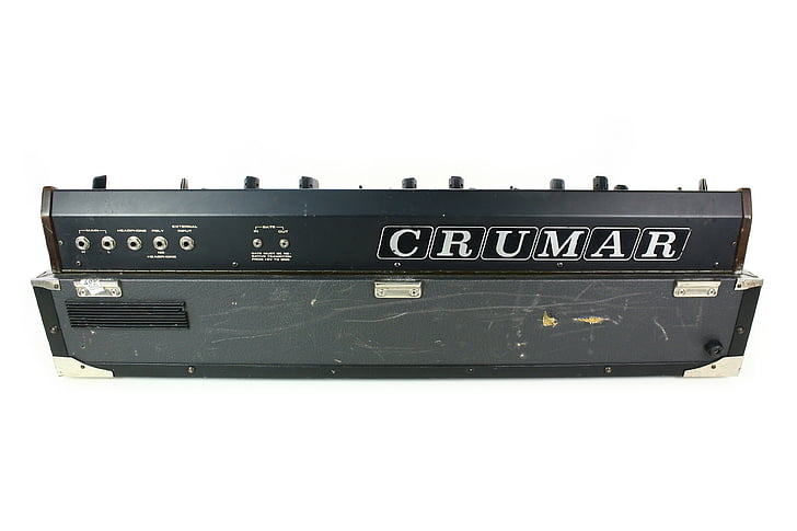 vintage syntezátor, Crumar, Crumar ds2, analogový, syntezátor