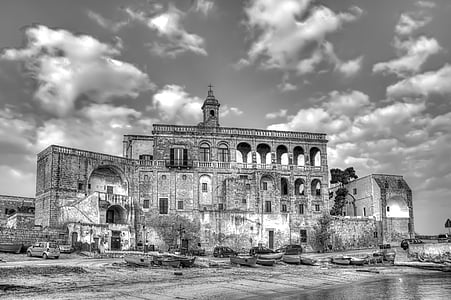 l’abbaye de san vito, Polignano a mare, Puglia, Italie, architecture, structure bâtie, Nuage - ciel