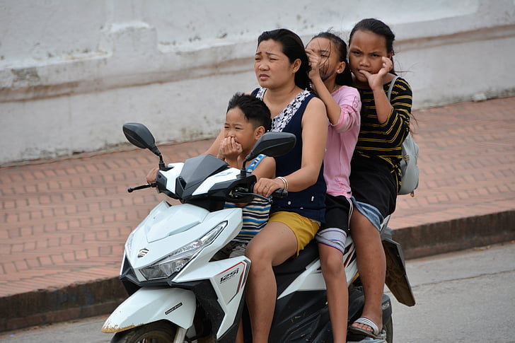 Laos, Luang prabang, skuter