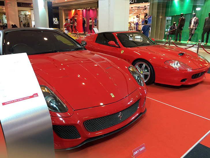 supersamochód, Ferrari, samochód sportowy