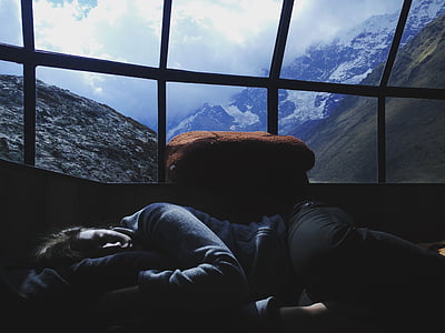 žena, spí, v blízkosti zariadenia:, Vymazať, sklo, okno, v interiéri