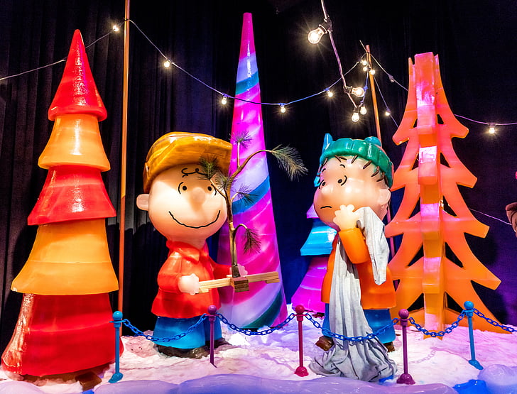 escultura de gelo, Charlie brown, árvores de Natal, bonito, personagem de desenho animado, amendoim, férias