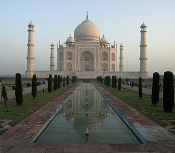 Intia, Agra, Taj mahal, hautaan, uskonto