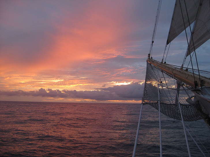 sail, sunset, sea, evening sky, clouds, afterglow, ship