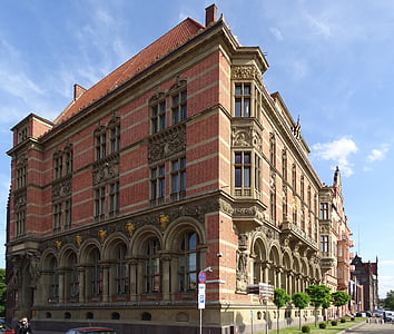 Polsko, Gdaňsk, budova