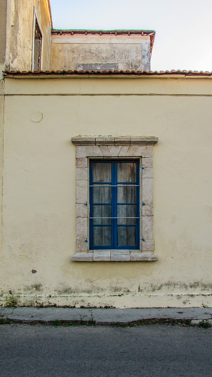 Kipras, Paralimni, senas namas, langas, neoklasikinio stiliaus, Architektūra