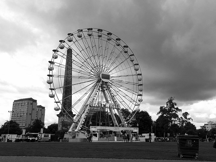 Big wheel, kaupungintalo, musta ja valkoinen, yksivärinen, harmaasävy, kohtaus, maisema