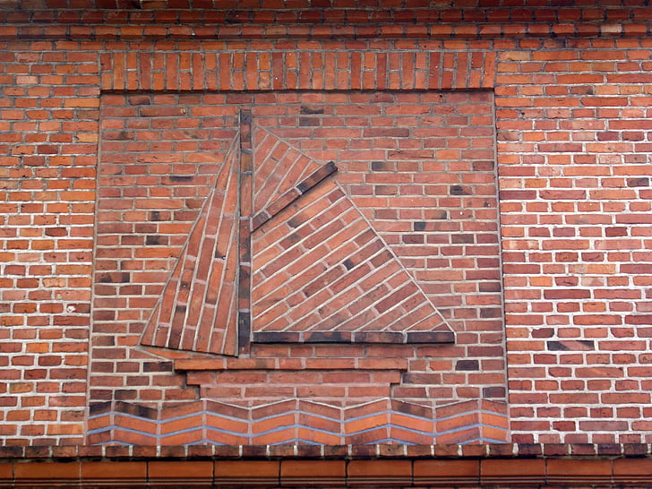 sailing boat, wall, brick, red, verzeirun, north, building