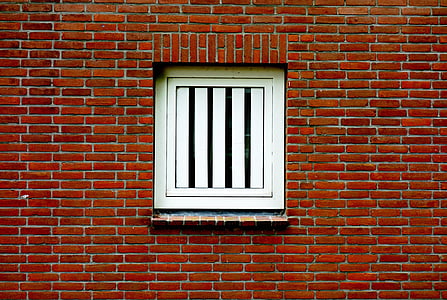 finestra, casa, finestra de la casa, paret, maó vermell, paret de maó vermell, finestra a la paret