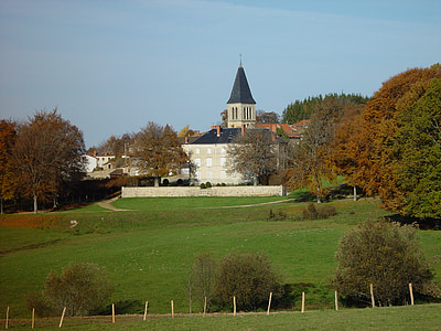 Auvergne, de-dôme, livradois, échandelys, falu, templom, építészet