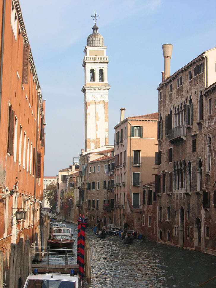 Βενετία, bowever, σειρά των σπιτιών, νερό, γόνδολες, Πύργος, λιμνοθάλασσα