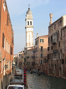 Венеция, bowever, ред от къщи, вода, гондоли, кула, лагуна