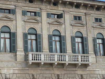 Verona, Italų, Italija, pastatas, langas, balkonas
