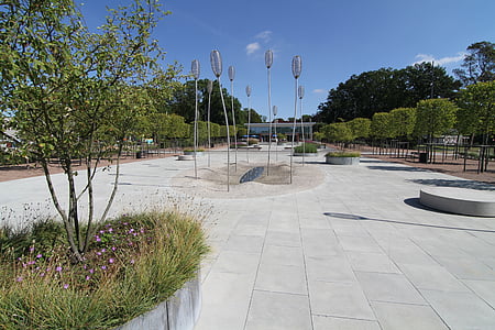 City park grove, betonfliser, sommer