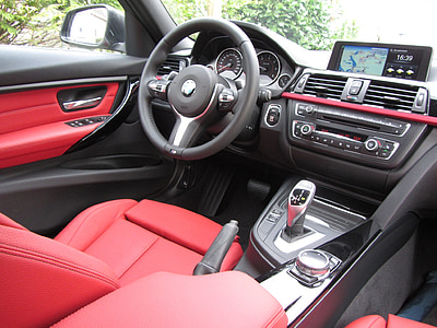 BMW, interiér, červená, 3 série