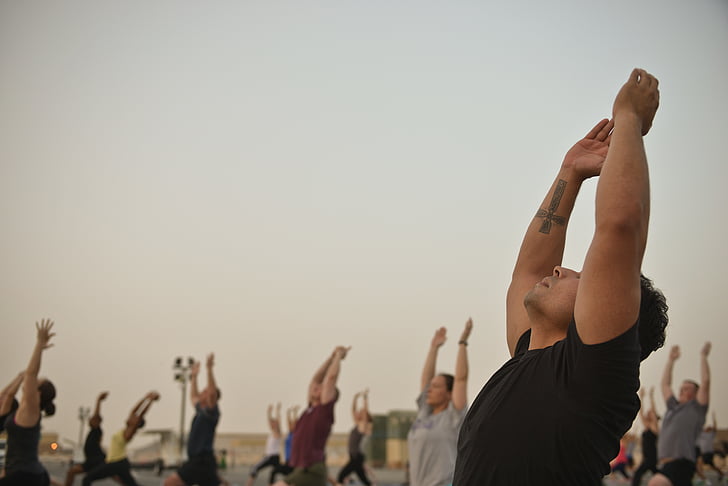 homes, classes de ioga, gimnàs, instructor, Hatha ioga, professor, postura