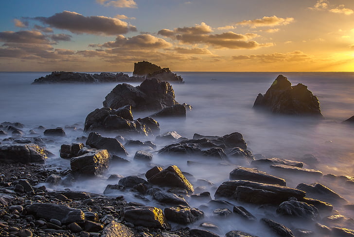útesy, Západ slunce, oceán, Wales