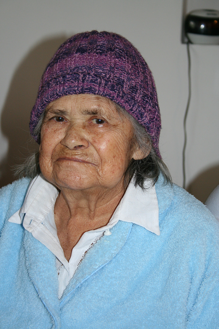 Mormor, äldre kvinna, Cap, ålderdom