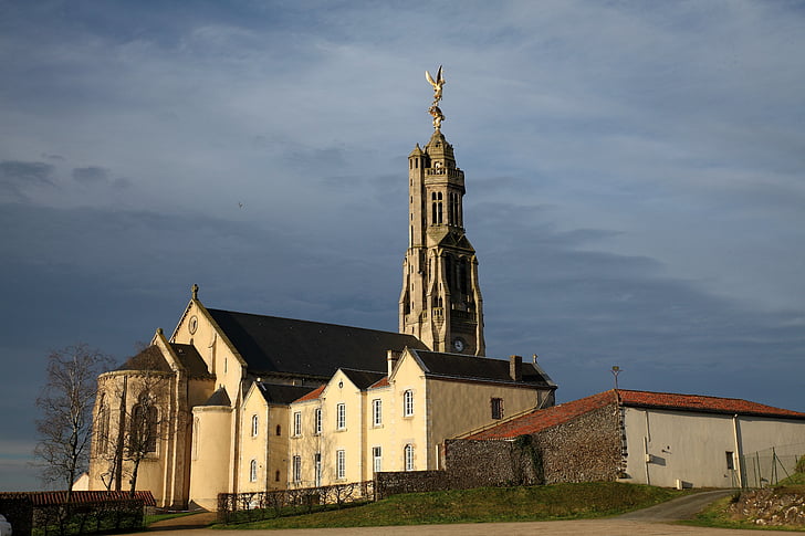 Saint michel mont mercure, kostel, Vendée