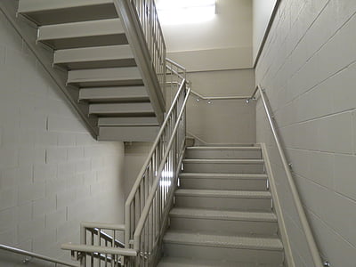 trap, binnenkant, het platform