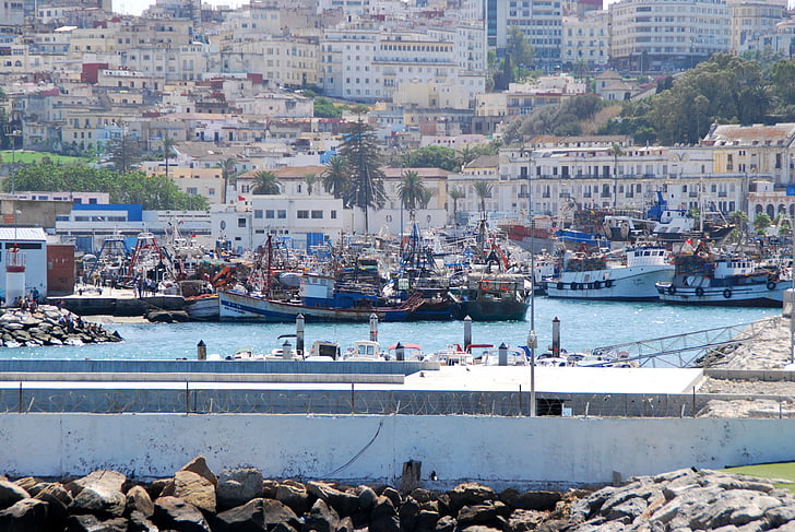 Tanger, Marokko, Schiffe, Angelboote/Fischerboote, Panorama, Stadt, Meer