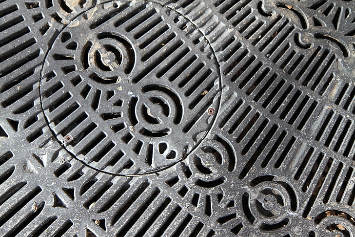 floor grate, detailed, white iron, pavement