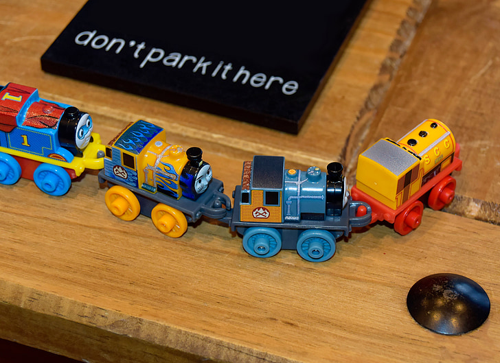 žaislas, vaikų žaislų, žaislas traukinys, traukinys, įdomus, plastikas, spalvinga