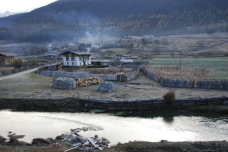 Tibet, Village, Beck, røg, natur, vand, landskab