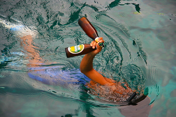 birra, nuoto, oceano, mare, bottiglie, alcol, Vacanze