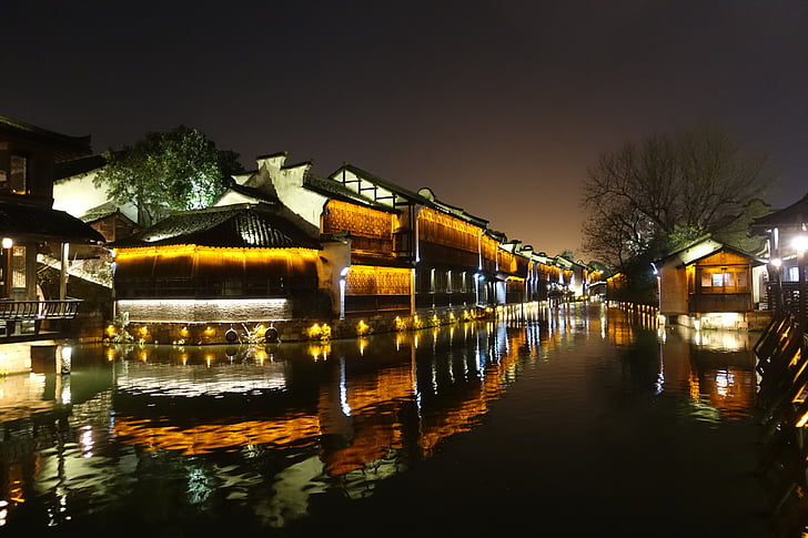 vista nocturna, República Popular de la Xina, antic poble