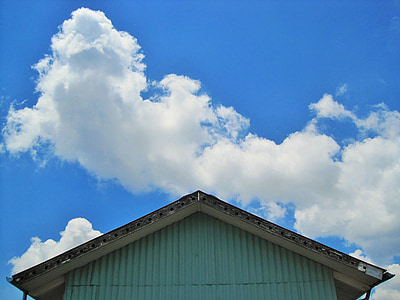 στέγη, πράσινο, κτίριο, κυματοειδές σιδήρου, ουρανός, μπλε, σύννεφα