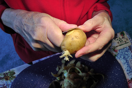 kartuli, Peel, käed, kartulikoored