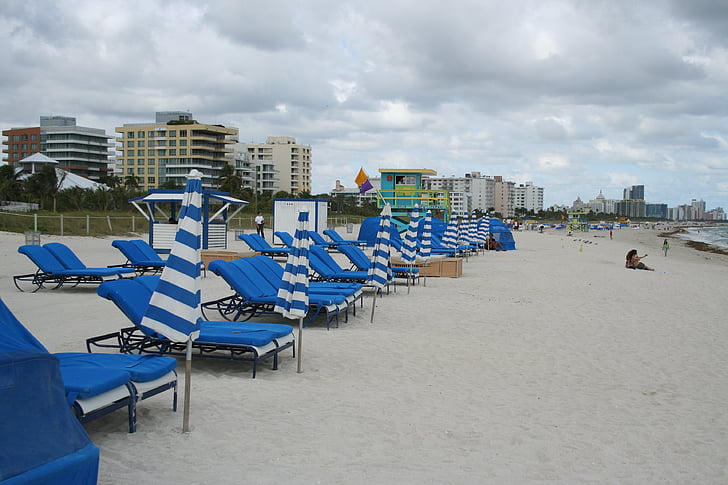 plage, chaises, Bay watch, Miami beach, Floride, Front de mer, Skyline