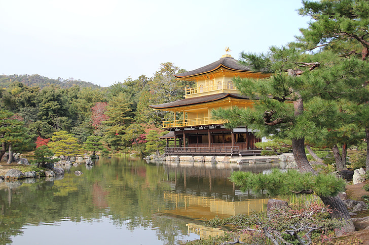 a golden pavilon, Kiotói, Japán