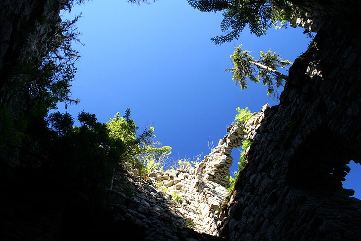 obloha, hrad, ruiny, záhada