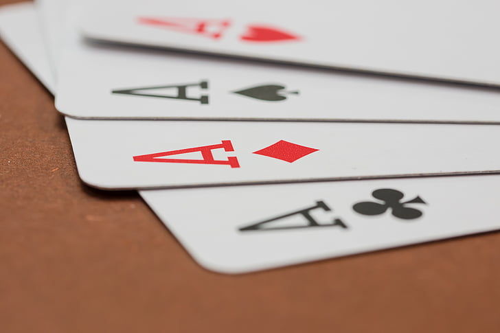 Poker, korttipeli, Pelaa pokeria, Pelaaminen, kortit, pelikortit, sydän