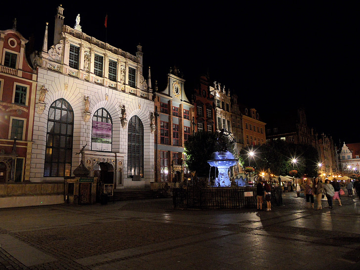 Gdańsk, architecture, Nightshot, marché