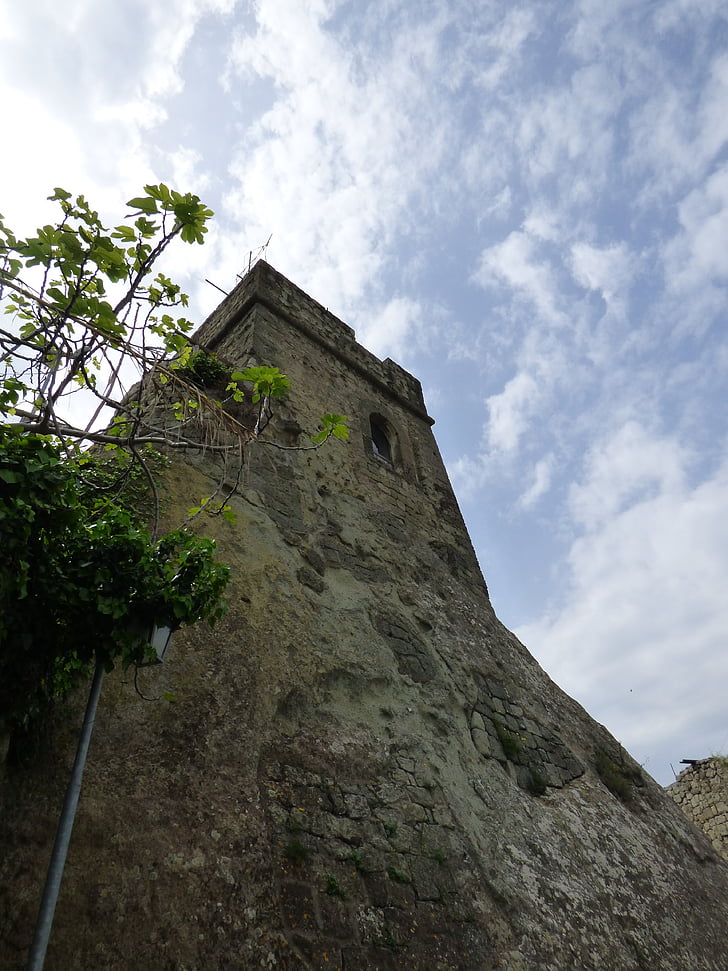 Ischia, Forio, 2016-ban, Őrtorony