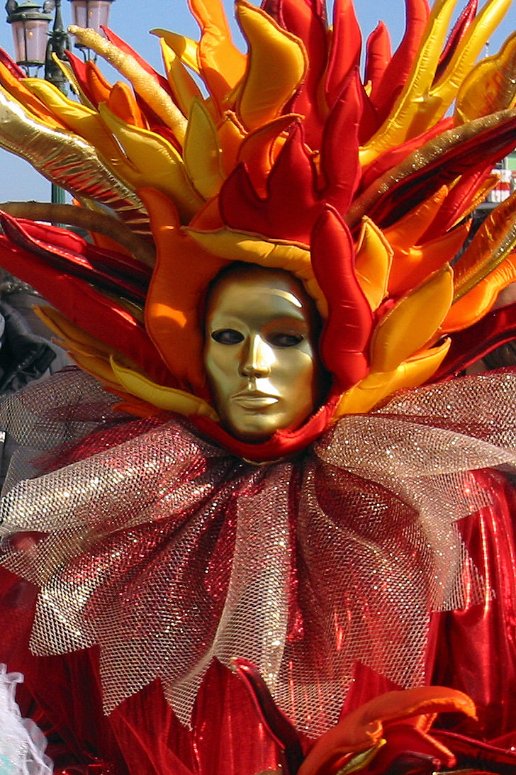 maska, Karneval, Benátky, Karneval v Benátkach, Taliansko, prestrojení, červená