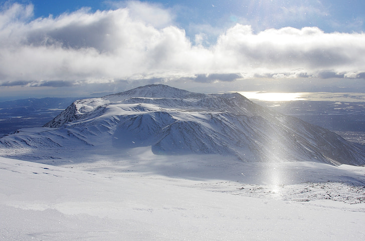 montanhas, vulcões, o pé, altura, Kamchatka, Inverno, neve