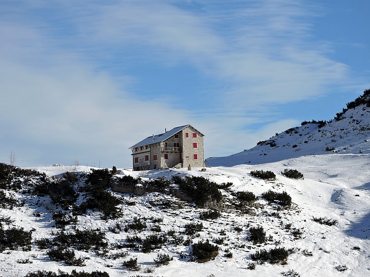 scalorbi, refuge, mountain, snow, italy, sky
