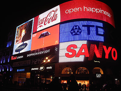 Picadilly circus, annoncer, belyst, London