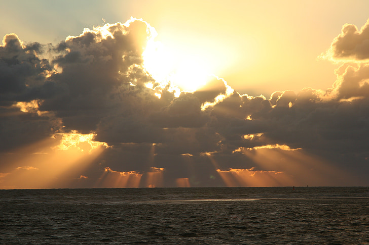 puesta de sol, rayo de sol, Borkum, Mar del norte, Parque del molino de viento offshore, mar, Océano