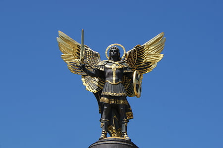 Ukraina, Kiev, Kiev, Maidan, statuen, erkeengelen Mikael